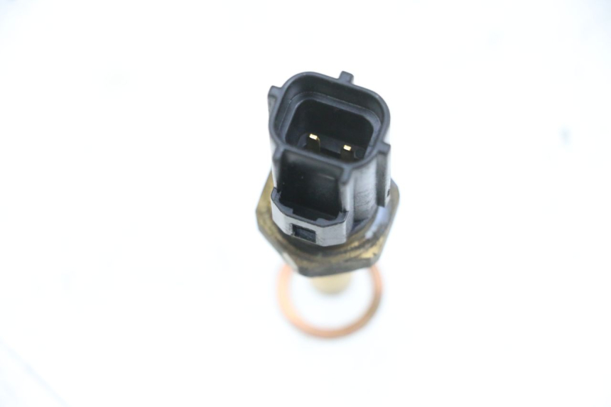 photo de SONDA DE PRESSÃO DE AR SUZUKI DL V STROM 1000 (2002 - 2007) - Zoom do estado de desgaste
