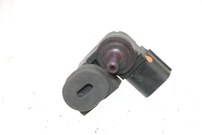 photo de SONDA DE PRESSÃO DE AR KAWASAKI ER-6 ER6 F ABS 650 (2012 - 2016) - Zoom do estado de desgaste