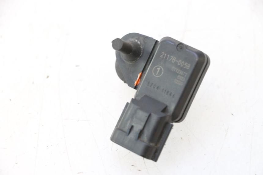 photo de SENSOR DE PRESSÃO DE AR KAWASAKI ER-6 ER6 N 650 (2005 - 2009) - Vista principal