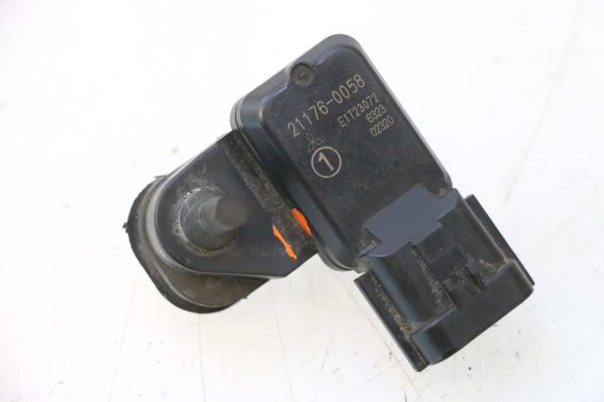 photo de SENSOR DE PRESSÃO DE AR KAWASAKI ER-6 ER6 N 650 (2005 - 2009) - Outro ângulo de visão