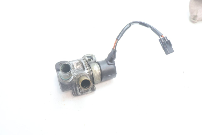 photo de SONDA DE PRESSÃO DE AR HONDA FES S-WING SWING ABS 125 (2007 - 2015) - Zoom do estado de desgaste