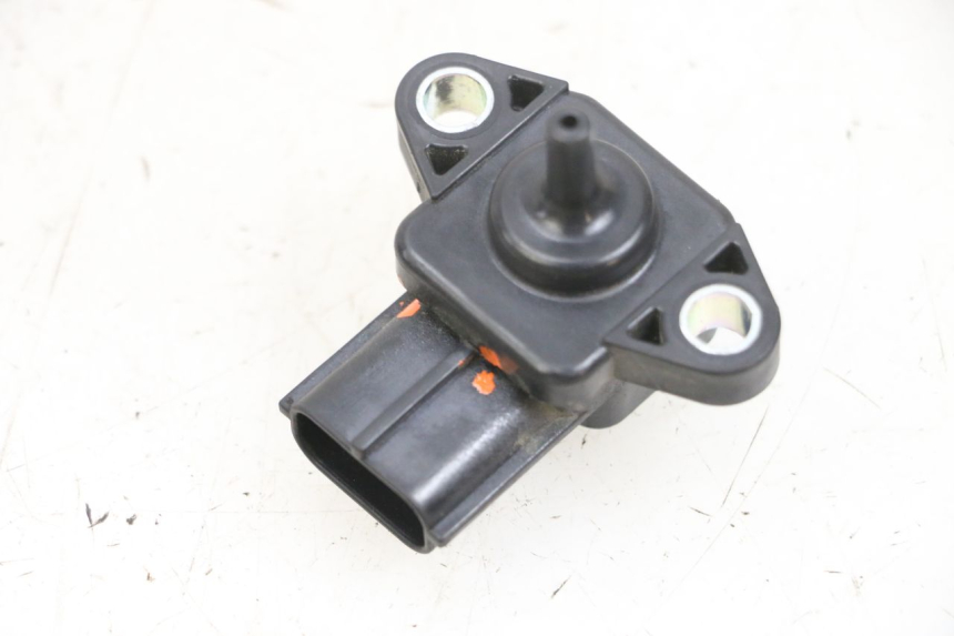 photo de SONDA DE PRESSÃO DE AR YAMAHA FJR ABS 1300 (2006 - 2012) - Zoom do estado de desgaste