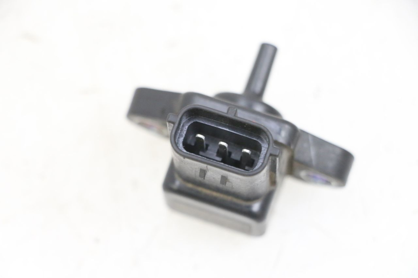 photo de SONDA DE PRESSÃO DE AR YAMAHA FJR ABS 1300 (2006 - 2012) - Outro ângulo de visão