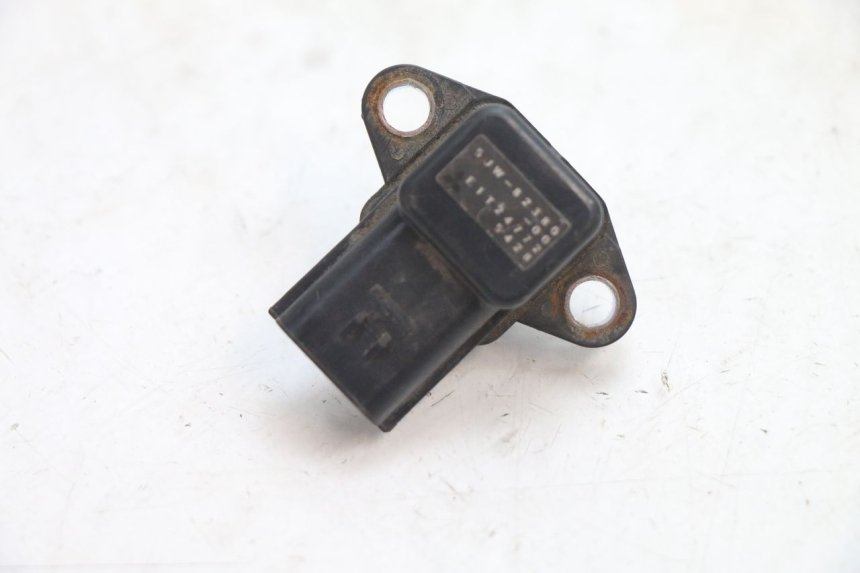 photo de SENSOR DE PRESSÃO DE AR YAMAHA FJR 1300 (2001 - 2005) - Ampliação técnica