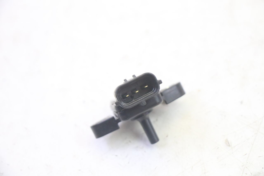 photo de SONDA DE PRESSÃO DE AR YAMAHA FZ6 N FAZER 600 (2004 - 2006) - Outro ângulo de visão