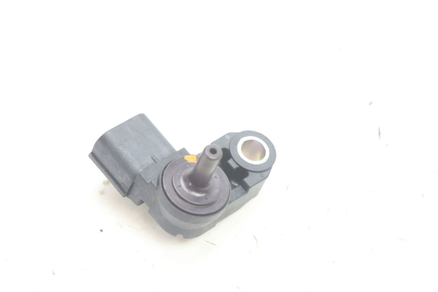 photo de SONDA DE PRESSÃO DE AR YAMAHA FZ8 800 (2010 - 2016) - Zoom do estado de desgaste