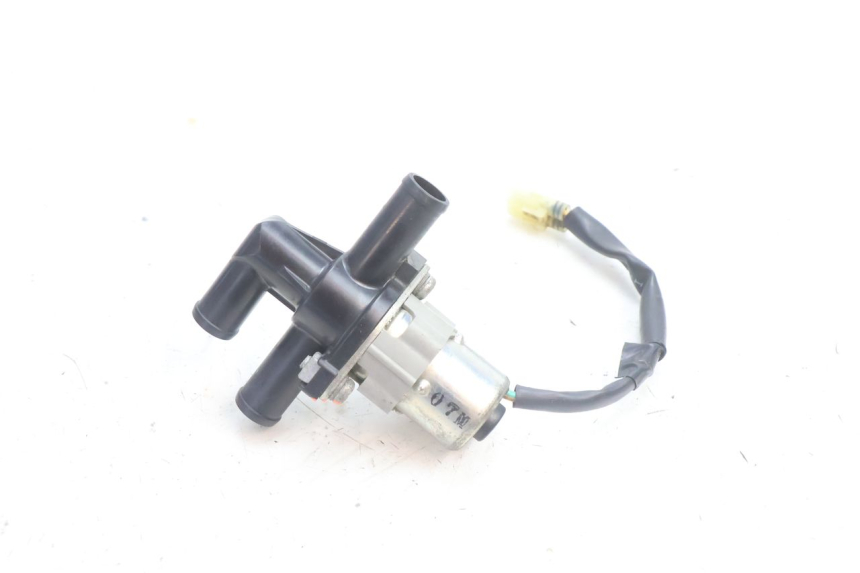 photo de SONDA DE PRESSÃO DE AR YAMAHA FZ8 800 (2010 - 2016) - Vista principal