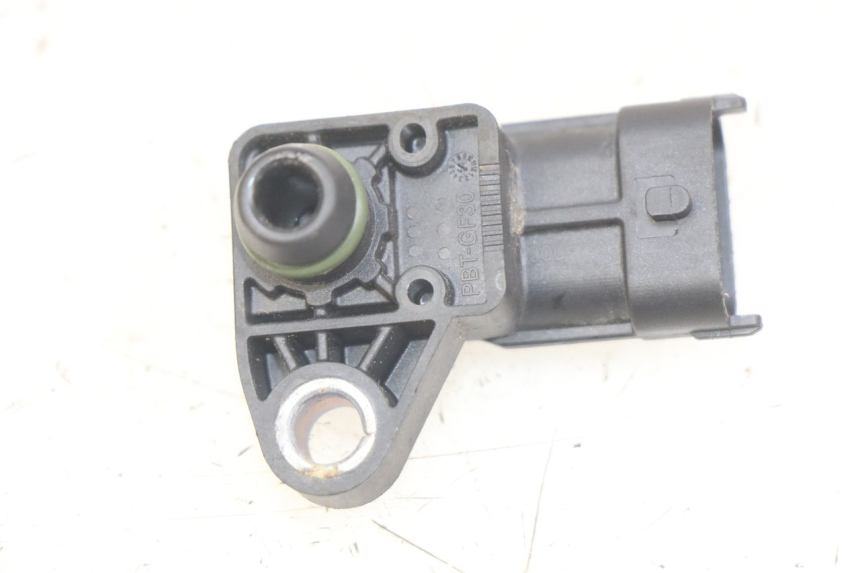 photo de SONDA DE PRESSÃO DE AR GILERA GP 800 (2007 - 2013) - Zoom do estado de desgaste