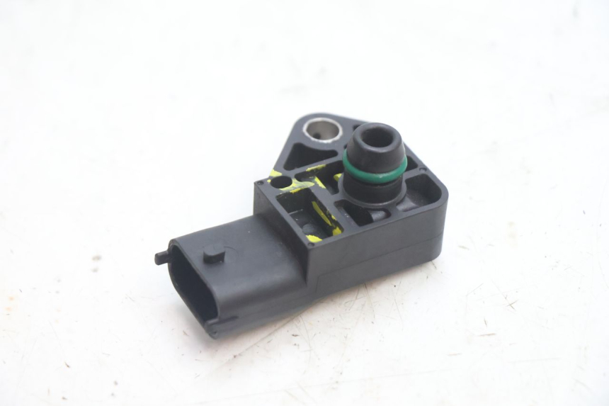 photo de SONDA DE PRESSÃO DE AR GILERA GP 800 (2007 - 2013) - Detalhe da peça