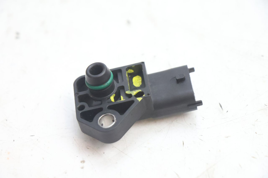 photo de SONDA DE PRESSÃO DE AR GILERA GP 800 (2007 - 2013) - Zoom do estado de desgaste