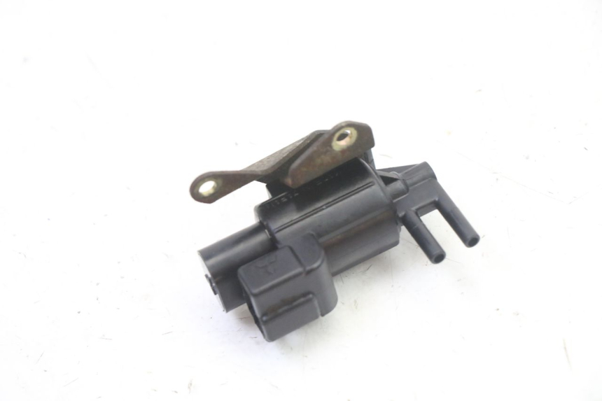 photo de SONDA DE PRESSÃO DE AR SUZUKI GS GSE 500 (2001 - 2003) - Zoom do estado de desgaste