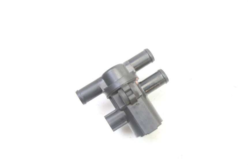 photo de SONDA DE PRESSÃO DE AR SUZUKI GSR 750 (2011 - 2017) - Detalhe da peça