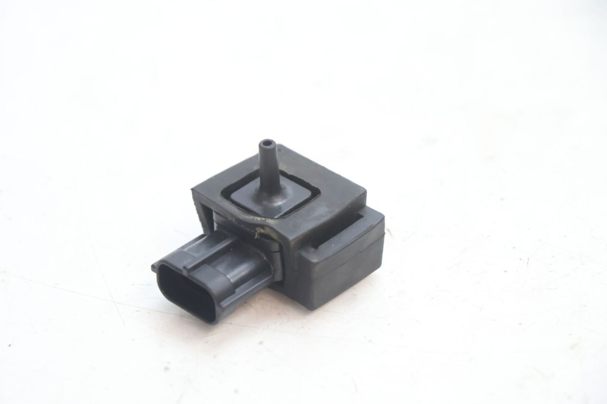 photo de SONDA DE PRESSÃO DE AR SUZUKI GSR 600 (2005 - 2012) - Vista principal