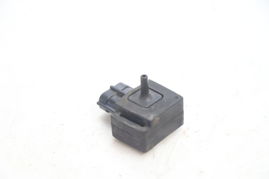 photo de SONDA DE PRESSÃO DE AR SUZUKI GSR 600 (2005 - 2012) - Zoom do estado de desgaste