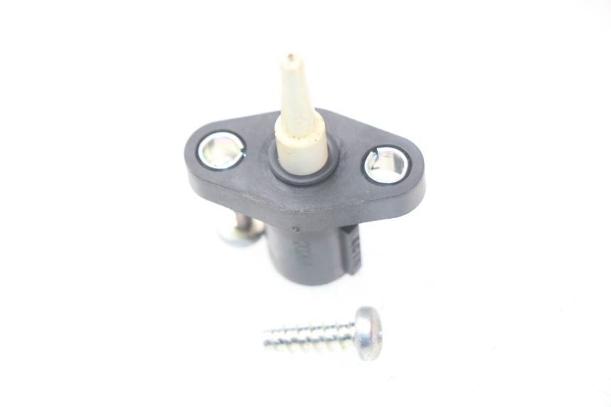 photo de SONDA DE PRESSÃO DE AR SUZUKI GSX-R GSXR K16 1000 (2012 - 2016) - Detalhe da peça