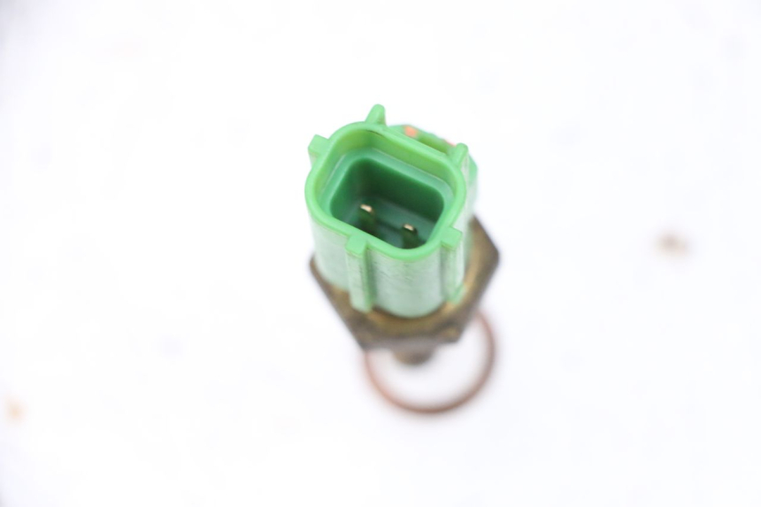 photo de SONDA DE PRESSÃO DE AR SUZUKI GSXR GSX-R 1000 (2003 - 2004) - Zoom do estado de desgaste