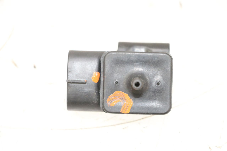photo de SONDA DE PRESSÃO DE AR SUZUKI GSXR GSX-R 1000 (2003 - 2004) - Ampliação técnica