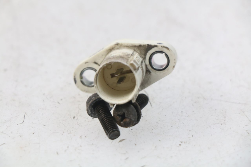 photo de SONDA DE PRESSÃO DE AR SYM GTS EFI ABS 125 (2012 - 2016) - Zoom do estado de desgaste