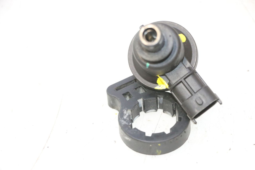 photo de SONDA DE PRESSÃO DE AR PIAGGIO LIBERTY IGET 4T 50 (2015 - 2020) - Zoom do estado de desgaste