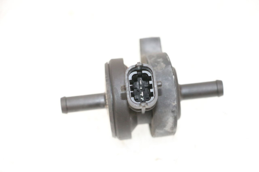 photo de SONDA DE PRESSÃO DE AR PIAGGIO MP3 HPE 300 (2019 - 2026) - Outro ângulo de visão