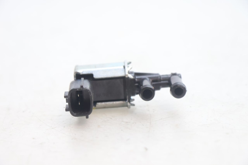 photo de SENSOR DE PRESSÃO DE AR PIAGGIO MP3 HPE 530 (2022 - 2026) - Zoom do estado de desgaste