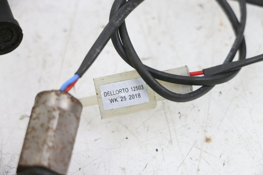 photo de SONDA DE PRESSÃO DE AR JM MOTORS OLDIES GT 4T 50 (2018 - 2025) - Zoom do estado de desgaste