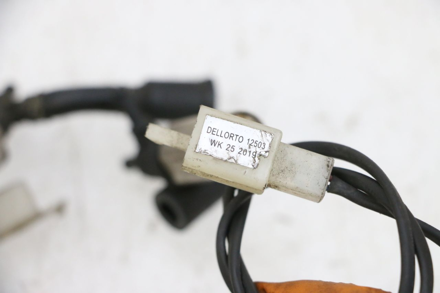 photo de SONDA DE PRESSÃO DE AR SYM ORBIT III 3 4T 50 (2018 - 2021) - Zoom do estado de desgaste