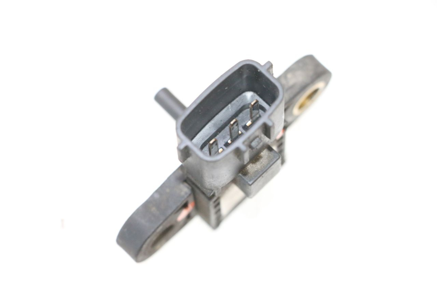 photo de SONDA DE PRESSÃO DE AR PEUGEOT SATELIS COMPRESSOR K15 125 (2006 - 2009) - Zoom do estado de desgaste