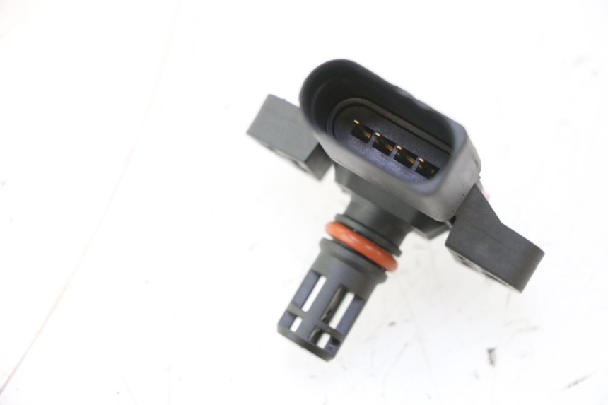 photo de SONDA DE PRESSÃO DE AR PEUGEOT SATELIS 125 (2006 - 2009) - Outro ângulo de visão