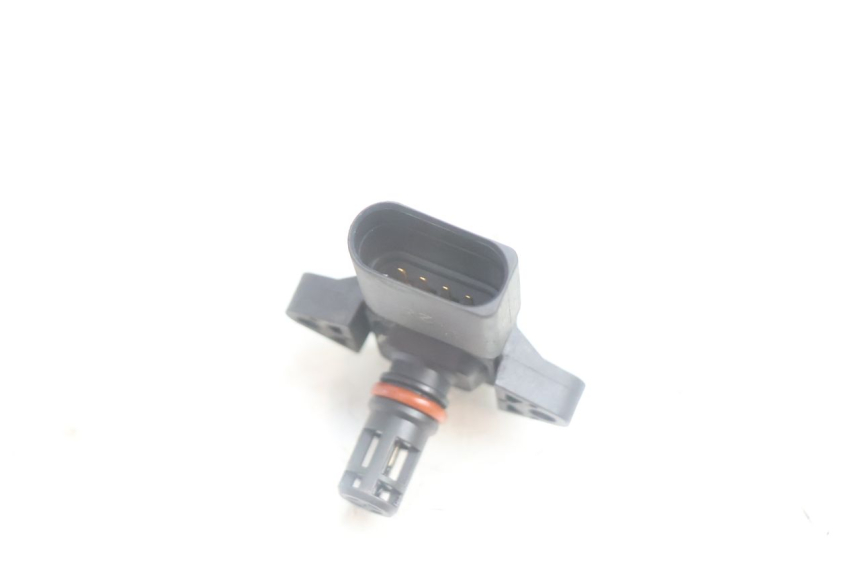 photo de SONDA DE PRESSÃO DE AR PEUGEOT SATELIS 125 (2006 - 2009) - Outro ângulo de visão
