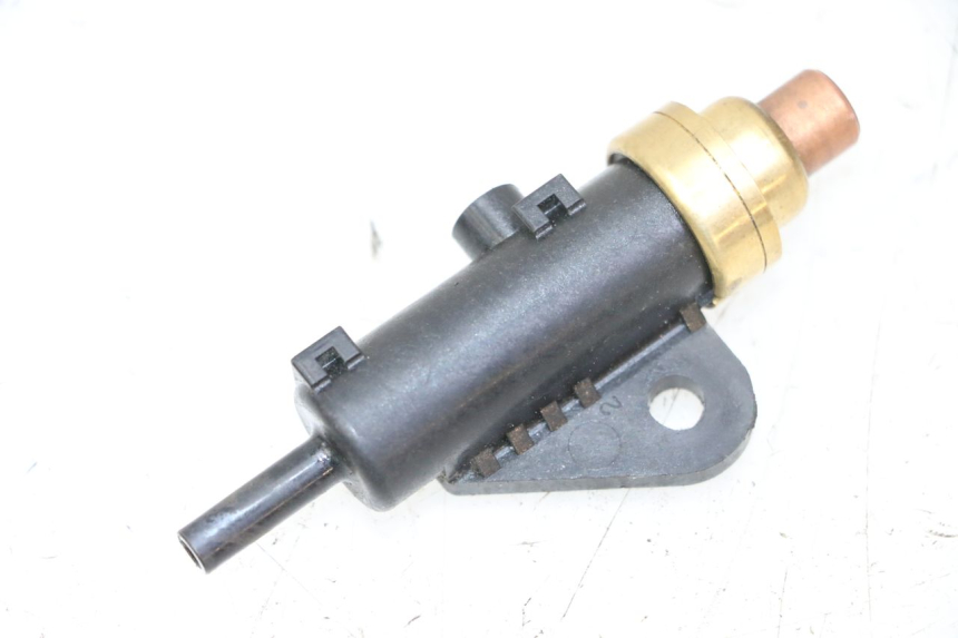 photo de SONDA DE PRESSÃO DE AR HONDA SCV LEAD 100 (2003 - 2007) - Zoom do estado de desgaste