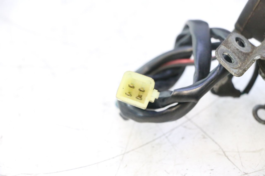 photo de SENSOR DE PRESSÃO DE AR HONDA SH 125 (2001 - 2003) - Outro ângulo de visão
