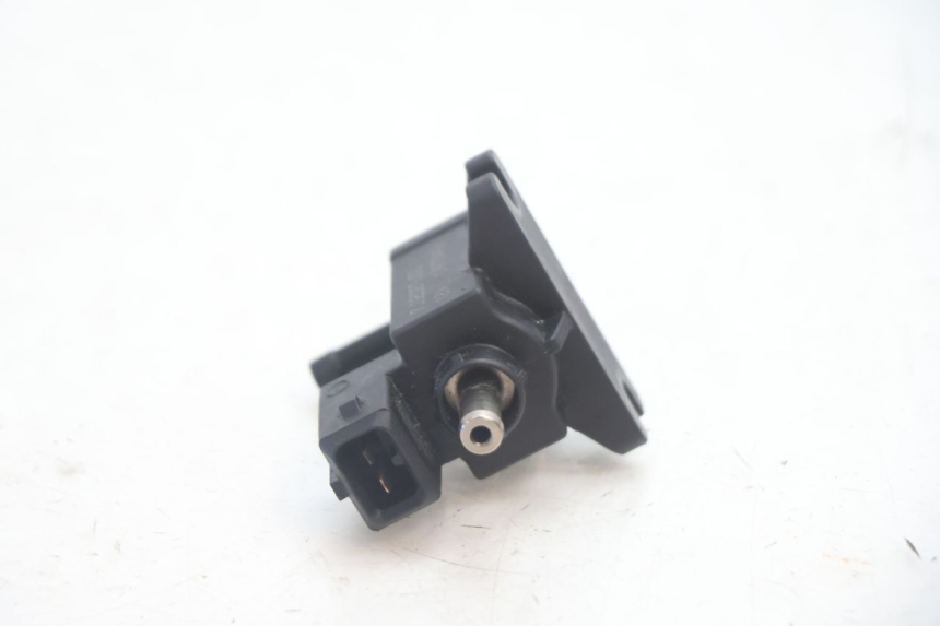 photo de SENSOR DE PRESSÃO DE AR CAN-AM SPYDER RS 1000 (2008 - 2012) - Zoom do estado de desgaste