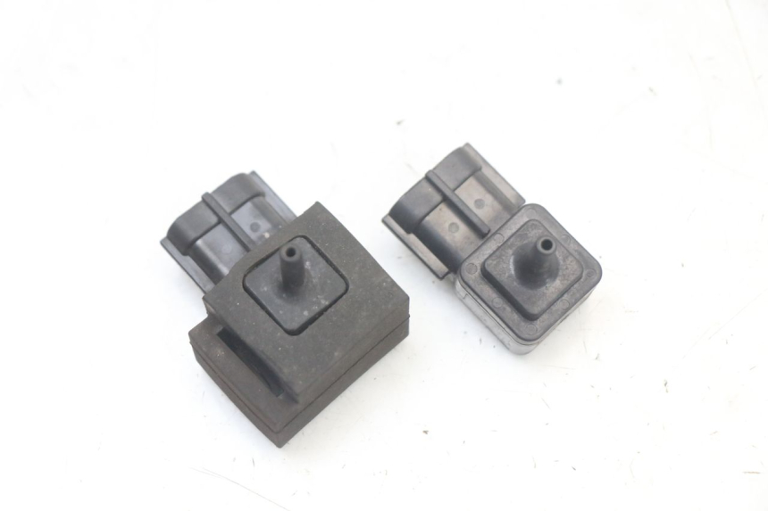 photo de SONDA DE PRESSÃO DE AR SUZUKI GSR 750 (2011 - 2017) - Vista principal