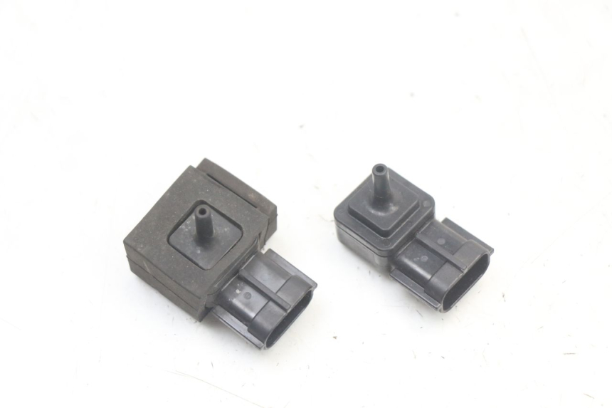 photo de SONDA DE PRESSÃO DE AR SUZUKI GSR 750 (2011 - 2017) - Detalhe da peça