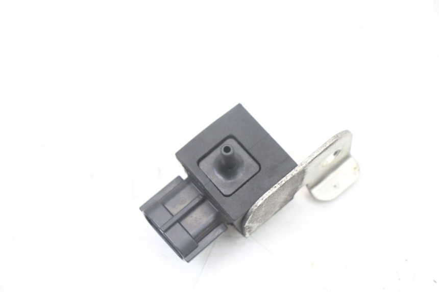 photo de SONDA DE PRESSÃO DE AR SUZUKI GSX F GSXF 650 (2007 - 2015) - Vista principal