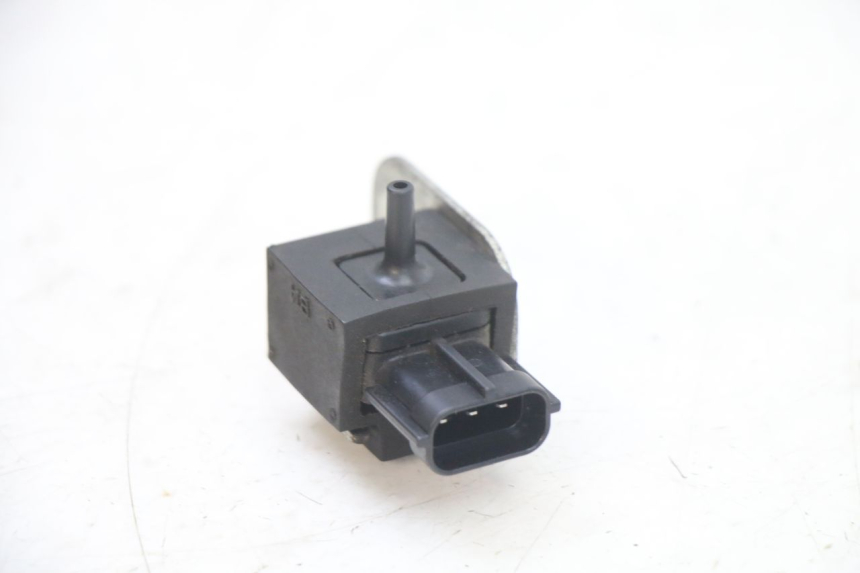photo de SONDA DE PRESSÃO DE AR SUZUKI GSX F GSXF 650 (2007 - 2015) - Detalhe da peça