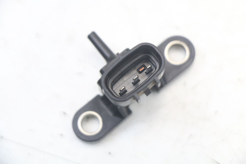 photo de SONDA DE PRESSÃO DE AR YAMAHA TDM ABS 900 (2002 - 2014) - Outro ângulo de visão