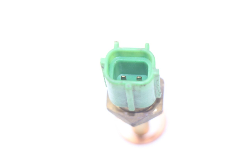 photo de SONDA DE PRESSÃO DE AR YAMAHA TDM ABS 900 (2002 - 2014) - Zoom do estado de desgaste