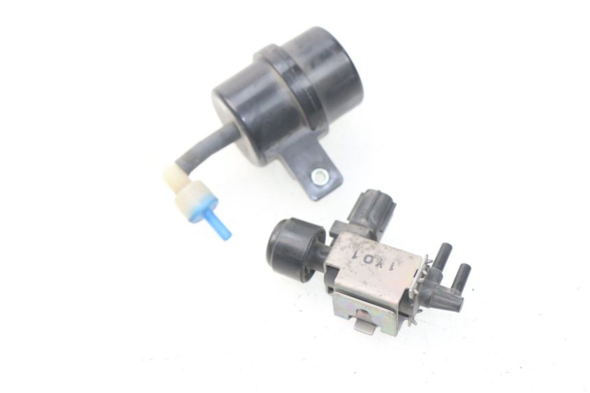 photo de SONDA DE PRESSÃO DE AR YAMAHA TDM ABS 900 (2002 - 2014) - Zoom do estado de desgaste