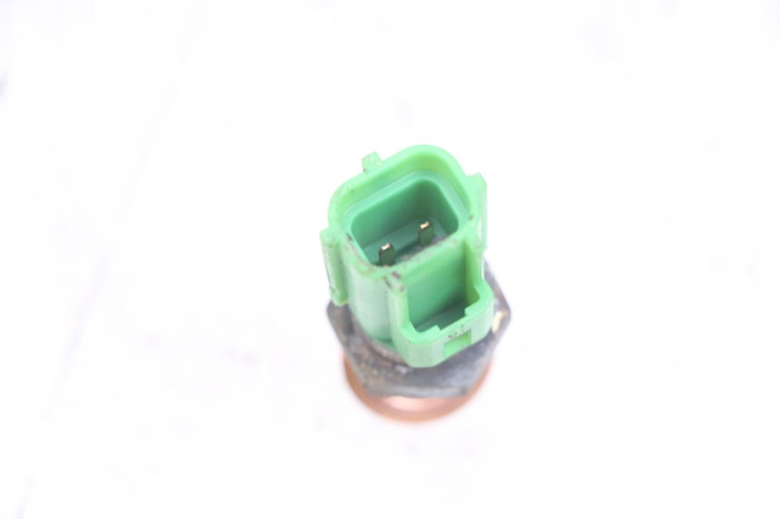 photo de SONDA DE PRESSÃO DE AR YAMAHA TDM ABS 900 (2002 - 2014) - Zoom do estado de desgaste