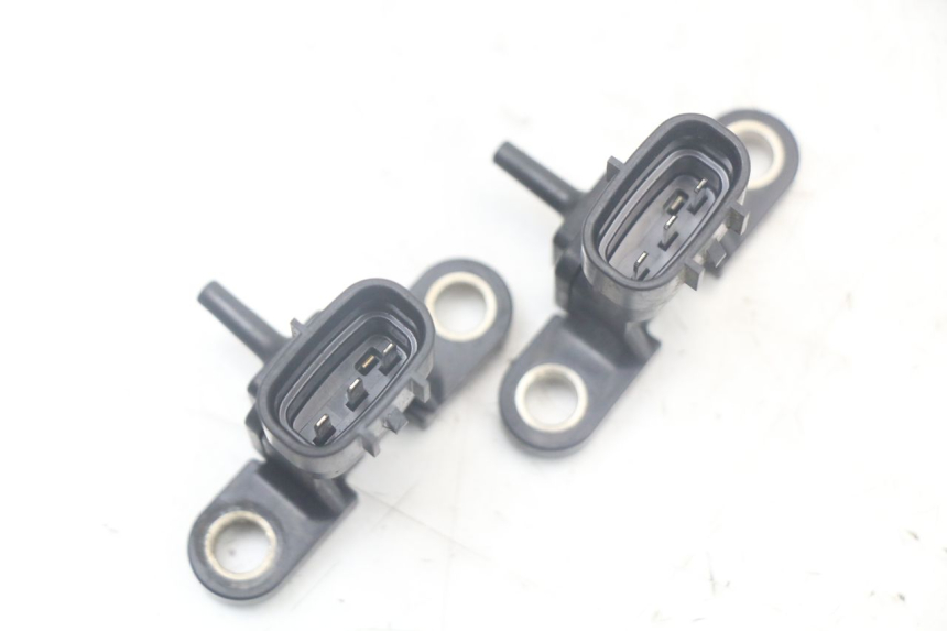 photo de SONDA DE PRESSÃO DE AR YAMAHA TDM ABS 900 (2002 - 2014) - Ampliação técnica