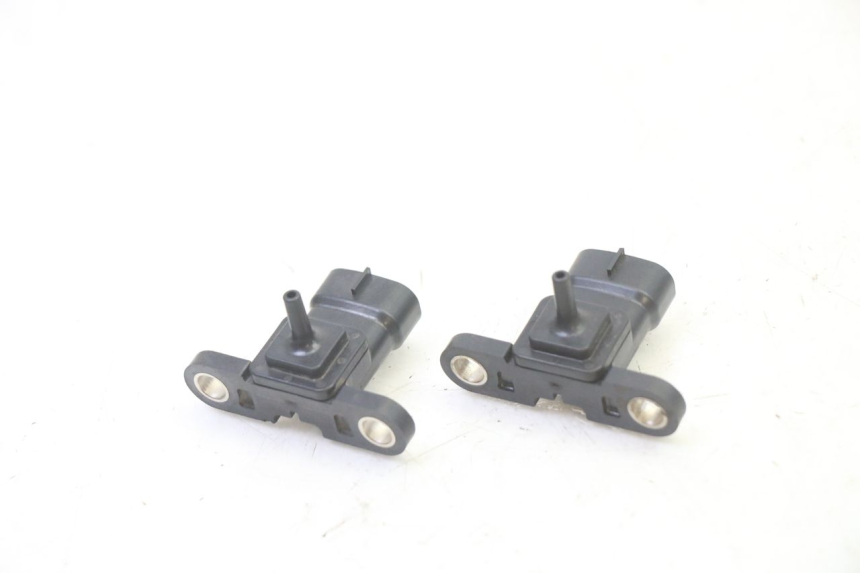 photo de SONDA DE PRESSÃO DE AR YAMAHA TDM ABS 900 (2002 - 2014) - Detalhe da peça