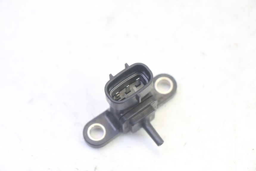 photo de SONDA DE PRESSÃO DE AR YAMAHA TDM ABS 900 (2002 - 2014) - Zoom do estado de desgaste