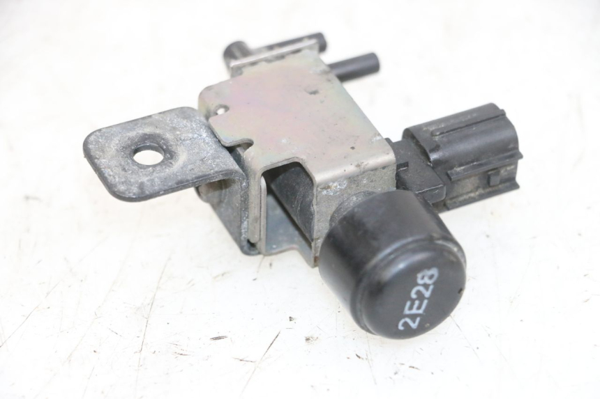 photo de SONDA DE PRESSÃO DE AR YAMAHA TDM ABS 900 (2002 - 2014) - Detalhe da peça
