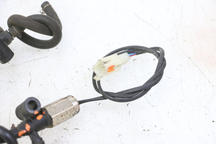 photo de SONDA DE PRESSÃO DE AR PEUGEOT TWEET 4T 50 (2018 - 2022) - Pontos de fixação