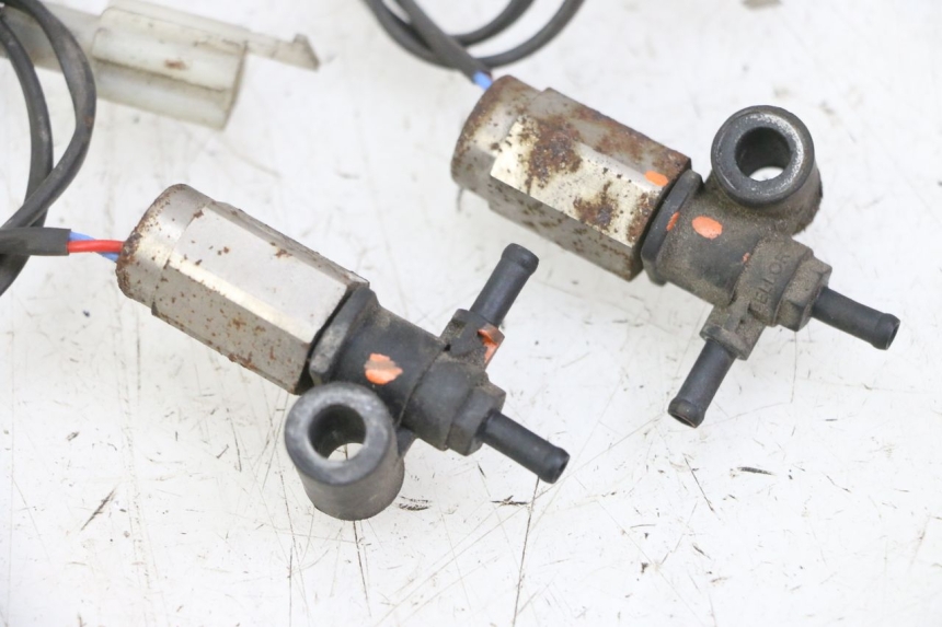 photo de SONDA DE PRESSÃO DE AR PEUGEOT TWEET PRO CARGO 50 (2018 - 2022) - Zoom do estado de desgaste