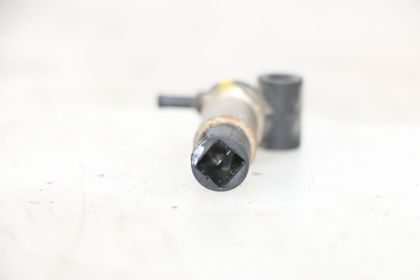 photo de SONDA DE PRESSÃO DE AR YAMAHA TZR 50 (2008 - 2016) - Detalhe da peça