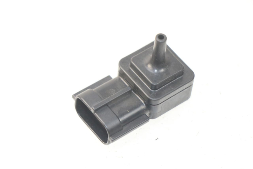 photo de SONDA DE PRESSÃO DE AR SUZUKI UC EPICURO 125 (1999 - 2003) - Vista principal