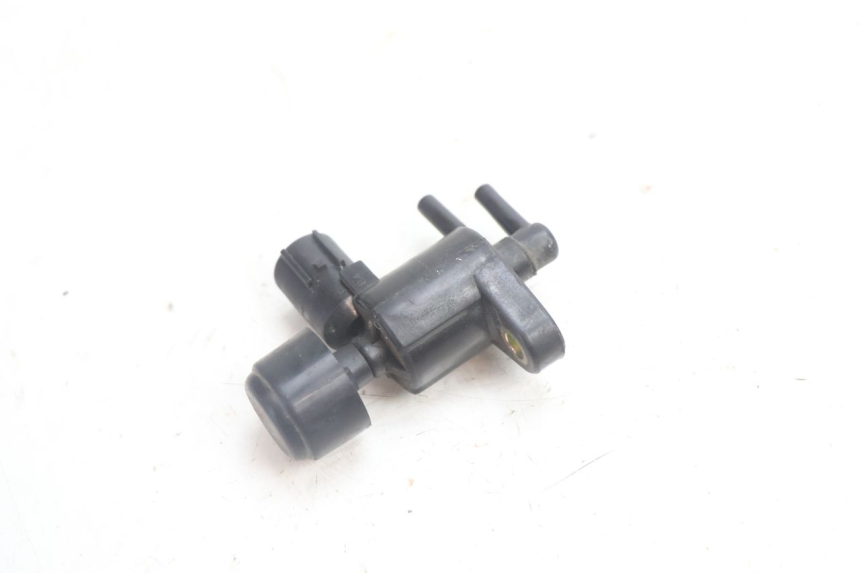 photo de SONDA DE PRESSÃO DE AR HONDA VFR FI RC46 800 (1998 - 2001) - Detalhe da peça